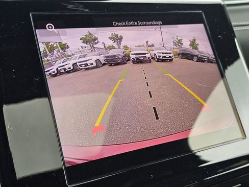 New 2025 Jeep Grand Cherokee Altitude image 20