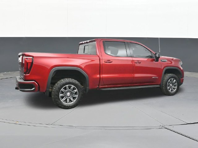 Used 2024 GMC Sierra 1500 AT4 w/ Technology Package AWD/4WD image 16