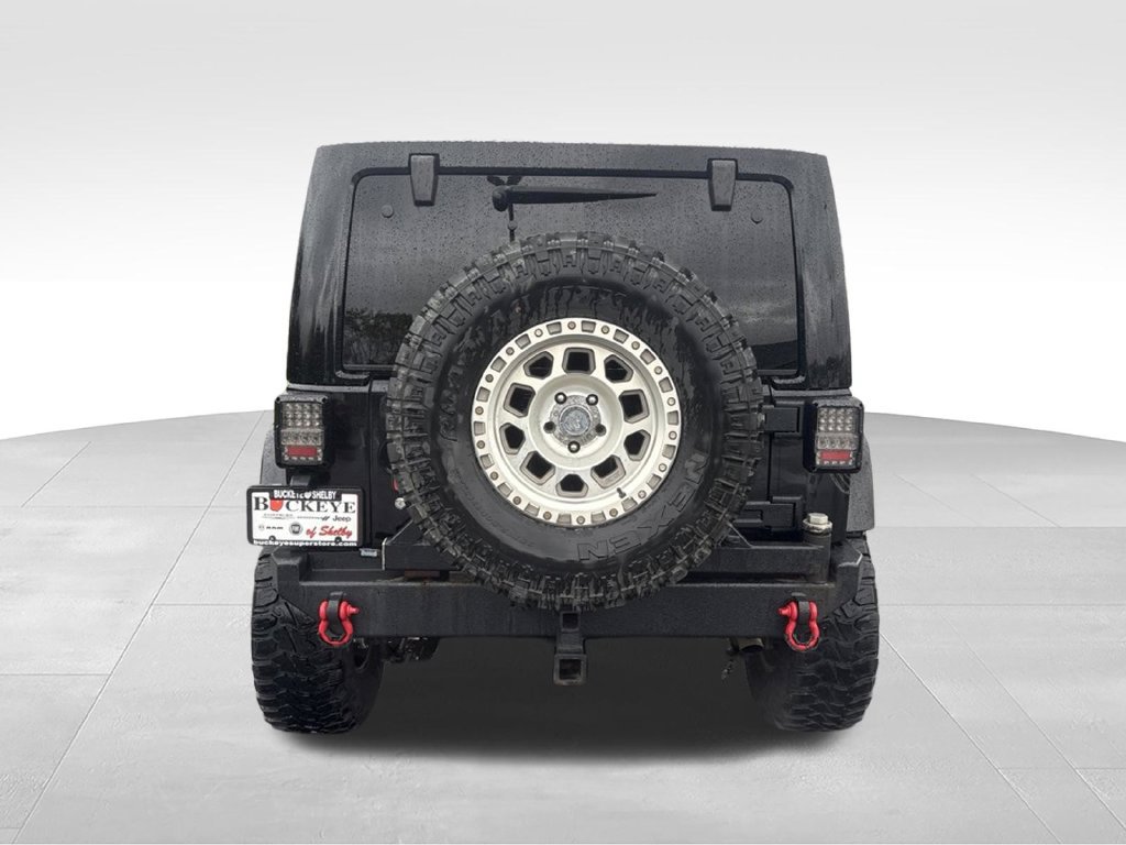 Used 2016 Jeep Wrangler Unlimited Rubicon AWD/4WD image 4