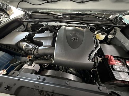 Used 2023 Toyota Tacoma SR image 58
