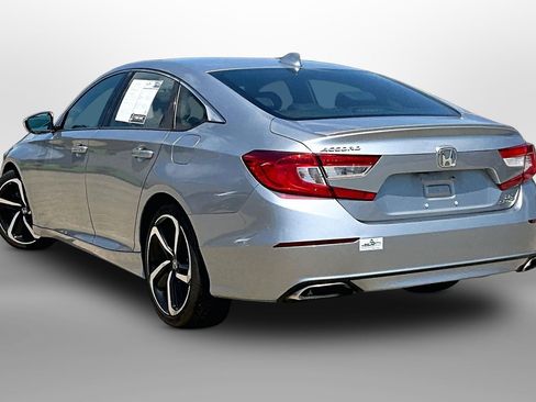 Used 2019 Honda Accord Sport image 10