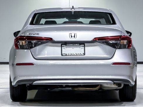 Used 2023 Honda Civic LX image 10