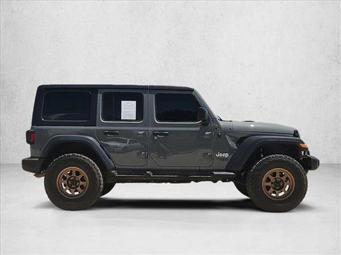 Used 2018 Jeep Wrangler Unlimited Sport S AWD/4WD image 4