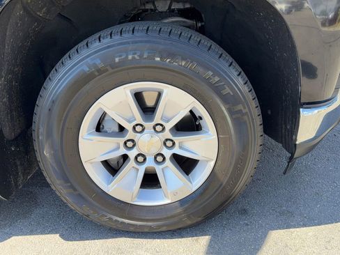 Used 2019 Chevrolet Silverado 1500 LT w/ All-Star Edition image 13