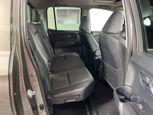 Used 2022 Honda Ridgeline RTL-E image 9
