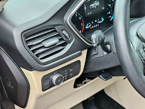 Used 2020 Ford Escape SEL AWD/4WD image 16