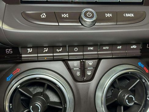 Used 2018 Chevrolet Camaro ZL1 image 8