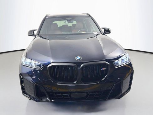 Used 2026 BMW X5 M60i AWD/4WD image 2