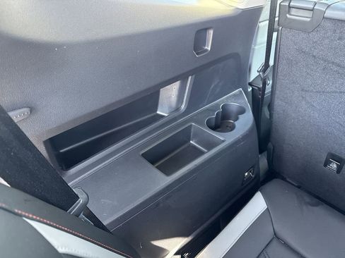 Certified 2025 Volkswagen Atlas Peak Edition SE AWD/4WD image 31