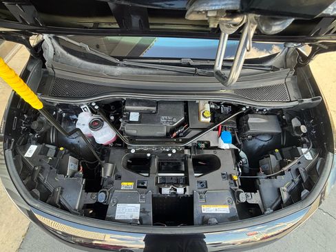 Used 2023 Volkswagen ID.4 Pro S image 17