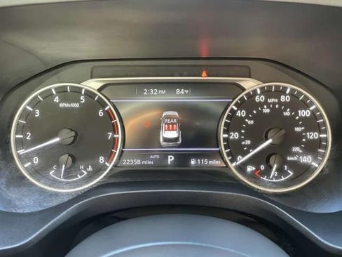 Used 2023 Nissan Rogue SV image 25