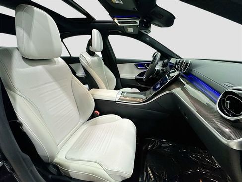 Certified 2023 Mercedes-Benz C 300 4MATIC Sedan image 29