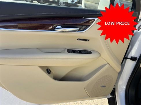 Used 2019 Cadillac XT5 Luxury image 20