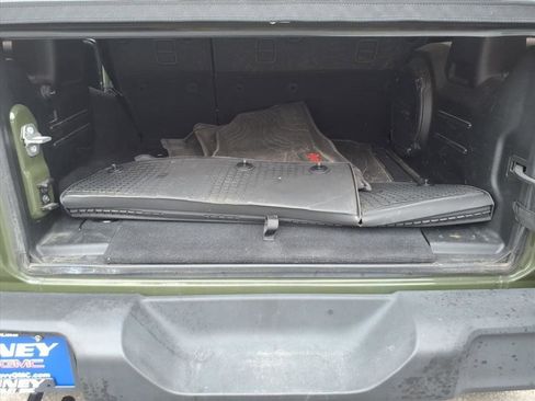 Used 2021 Jeep Wrangler Unlimited Sport image 19