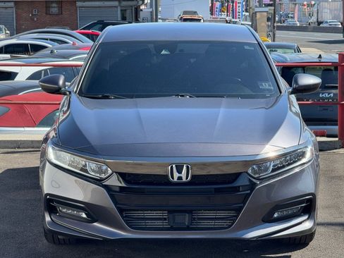 Used 2019 Honda Accord Sport image 10