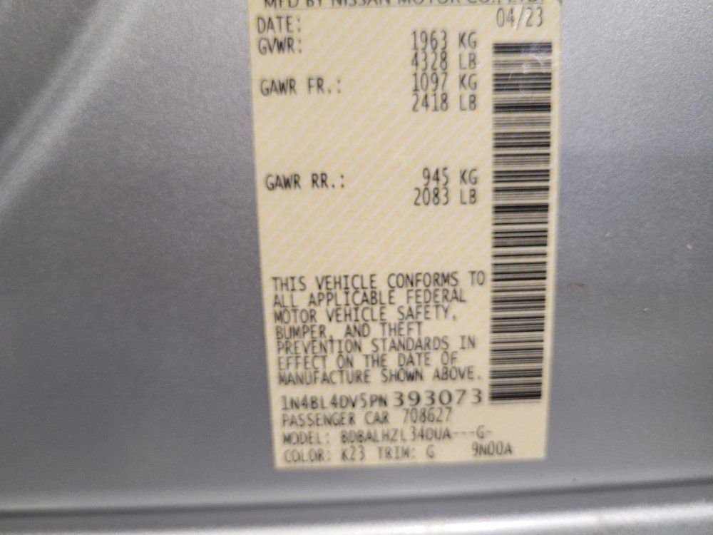 Used 2023 Nissan Altima 2.5 SV FWD image 33