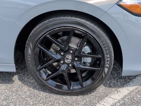 Used 2025 Honda Civic Sport image 11
