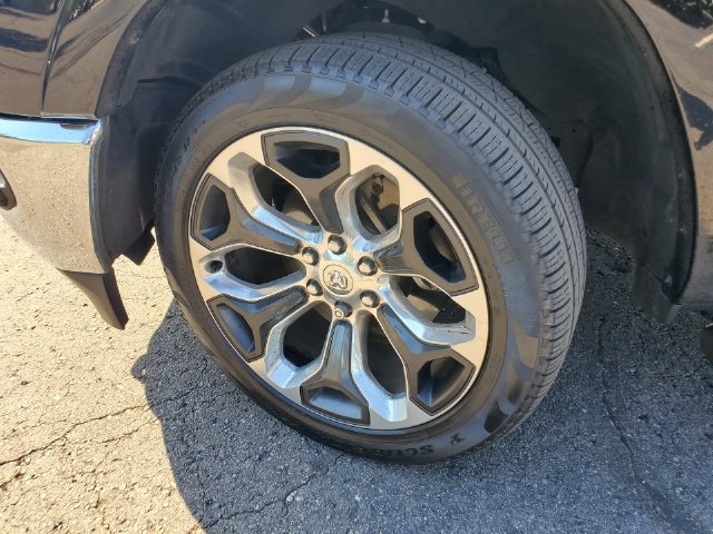 Used 2022 RAM 1500 Limited AWD/4WD image 4