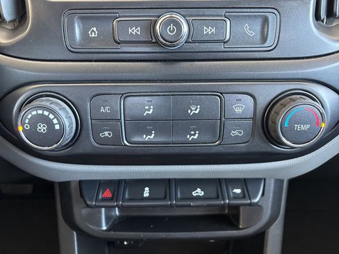 Used 2021 Chevrolet Colorado W/T w/ Custom Special Edition image 33