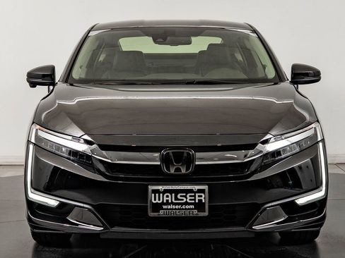 Used 2019 Honda Clarity Plug-In Hybrid image 2