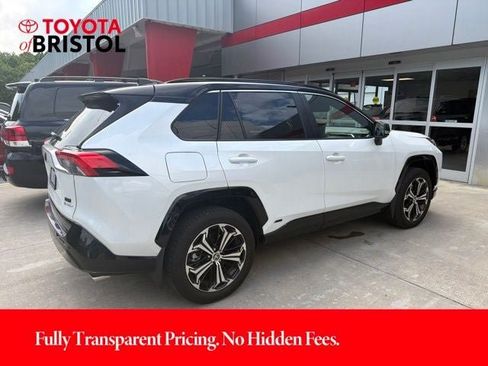 Used 2025 Toyota RAV4 XSE w/ Premium Package AWD/4WD image 11