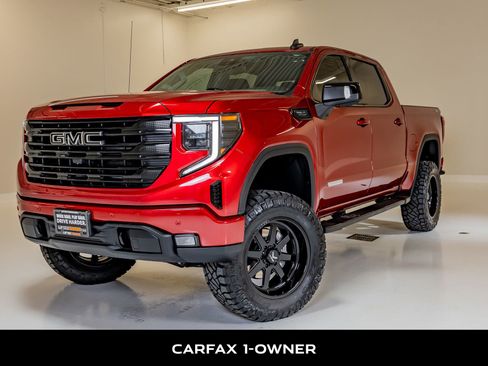 Used 2024 GMC Sierra 1500 Elevation w/ Elevation Premium Package image 5