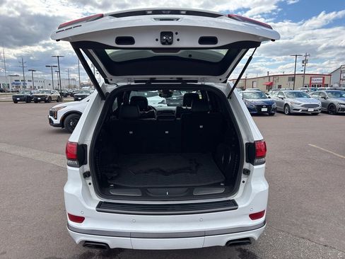 Used 2021 Jeep Grand Cherokee High Altitude AWD/4WD image 31