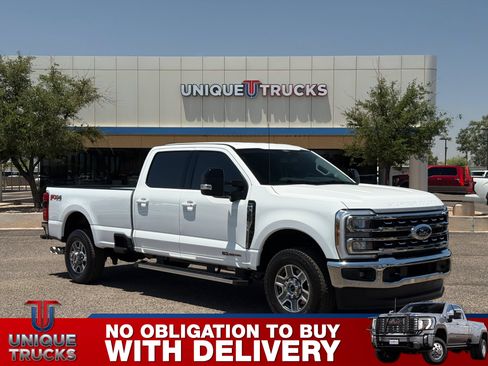 Used 2025 Ford F350 Lariat w/ FX4 Off-Road Package AWD/4WD image 3