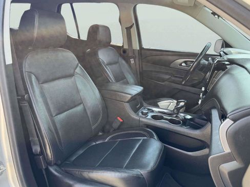 Used 2021 Chevrolet Traverse Premier w/ Redline Edition FWD image 59
