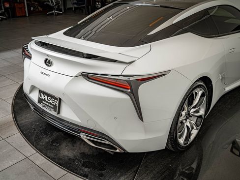 Used 2023 Lexus LC 500 Coupe w/ Performance Package image 10