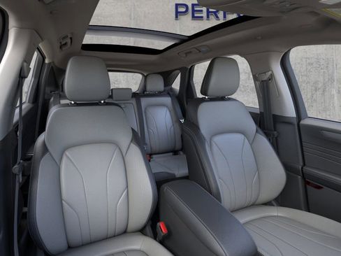 New 2025 Ford Escape SE w/ PHEV Premium Package image 10