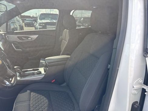 Used 2019 Chevrolet Blazer LT image 12