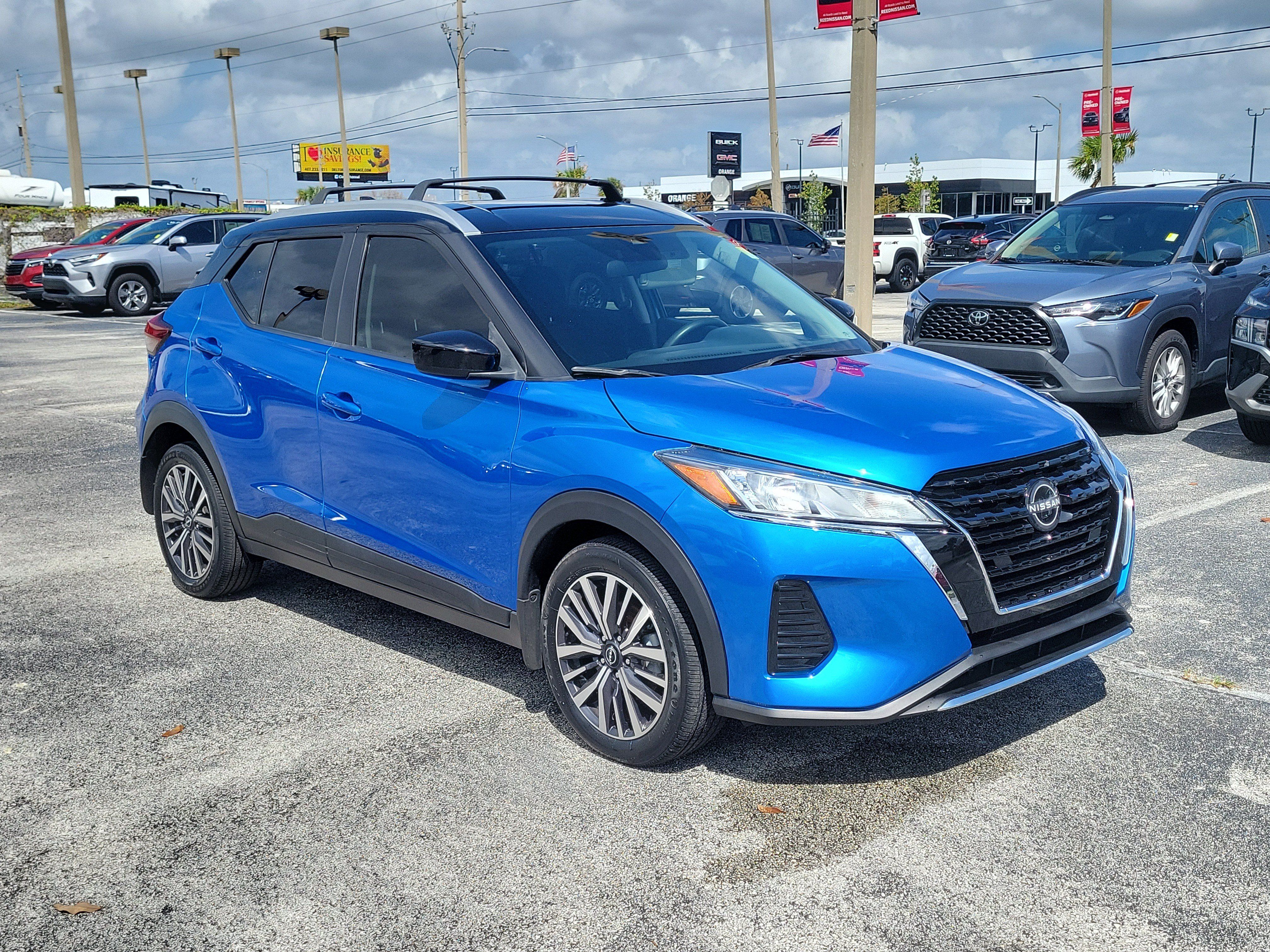 Certified 2022 Nissan Kicks SV FWD image 3