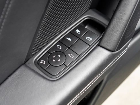 Used 2022 Porsche 911 Turbo S image 16