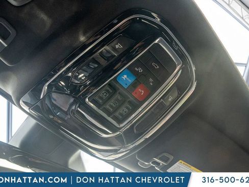 Used 2022 Jeep Grand Cherokee Summit AWD/4WD image 16