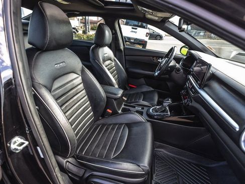 Used 2022 Kia Forte GT-Line w/ GT-Line Premium Package image 28