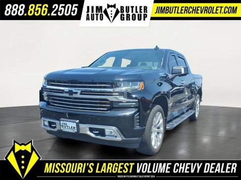 Used 2020 Chevrolet Silverado 1500 High Country w/ Technology Package AWD/4WD image 1