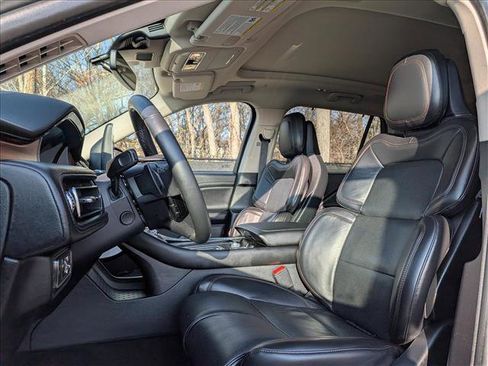 Used 2020 Lincoln Aviator Reserve w/ Equipment Group 201A image 31