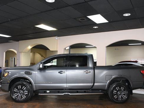 Used 2023 Nissan Titan Platinum Reserve w/ Moonroof Package AWD/4WD image 51