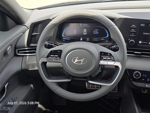 Certified 2026 Hyundai Elantra Sport FWD image 25