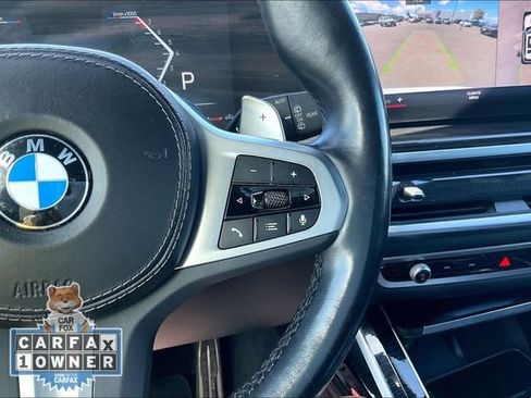 Used 2023 BMW X7 xDrive40i w/ M Sport Package AWD/4WD image 18