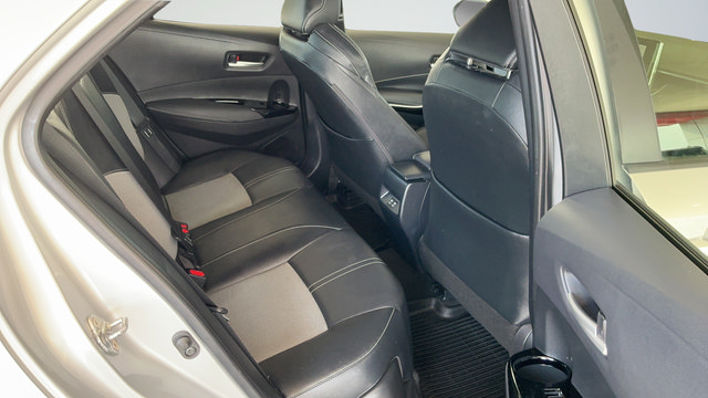 Used 2024 Toyota Corolla XSE FWD image 22
