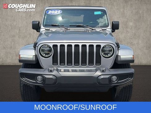 Used 2021 Jeep Wrangler Unlimited Sahara AWD/4WD image 3