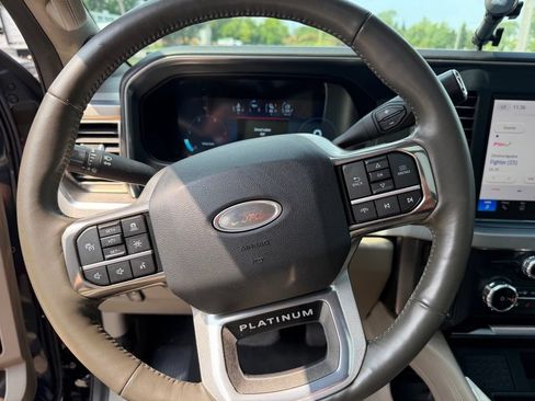 Used 2025 Ford F450 Platinum w/ Platinum Plus Package AWD/4WD image 5