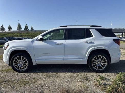 New 2026 GMC Terrain Denali image 5