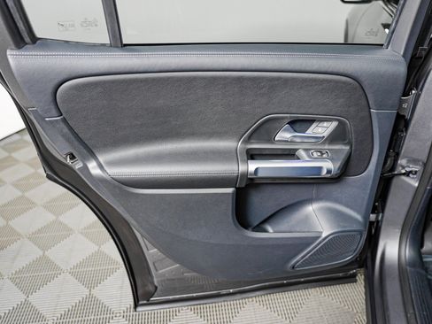 Certified 2023 Mercedes-Benz GLB 250 4MATIC w/ Premium Package image 25
