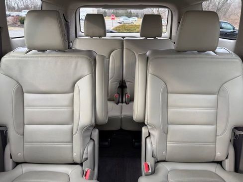 Used 2018 GMC Acadia Denali image 29