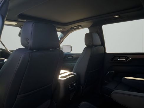 New 2026 GMC Yukon Denali w/ Sun & Power Step Package image 18