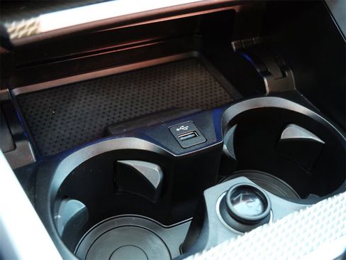 Used 2023 BMW 440i xDrive Coupe w/ Premium Package image 17