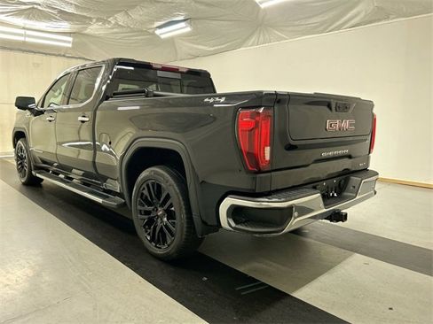 Used 2022 GMC Sierra 1500 SLT w/ SLT Premium Plus Package image 7